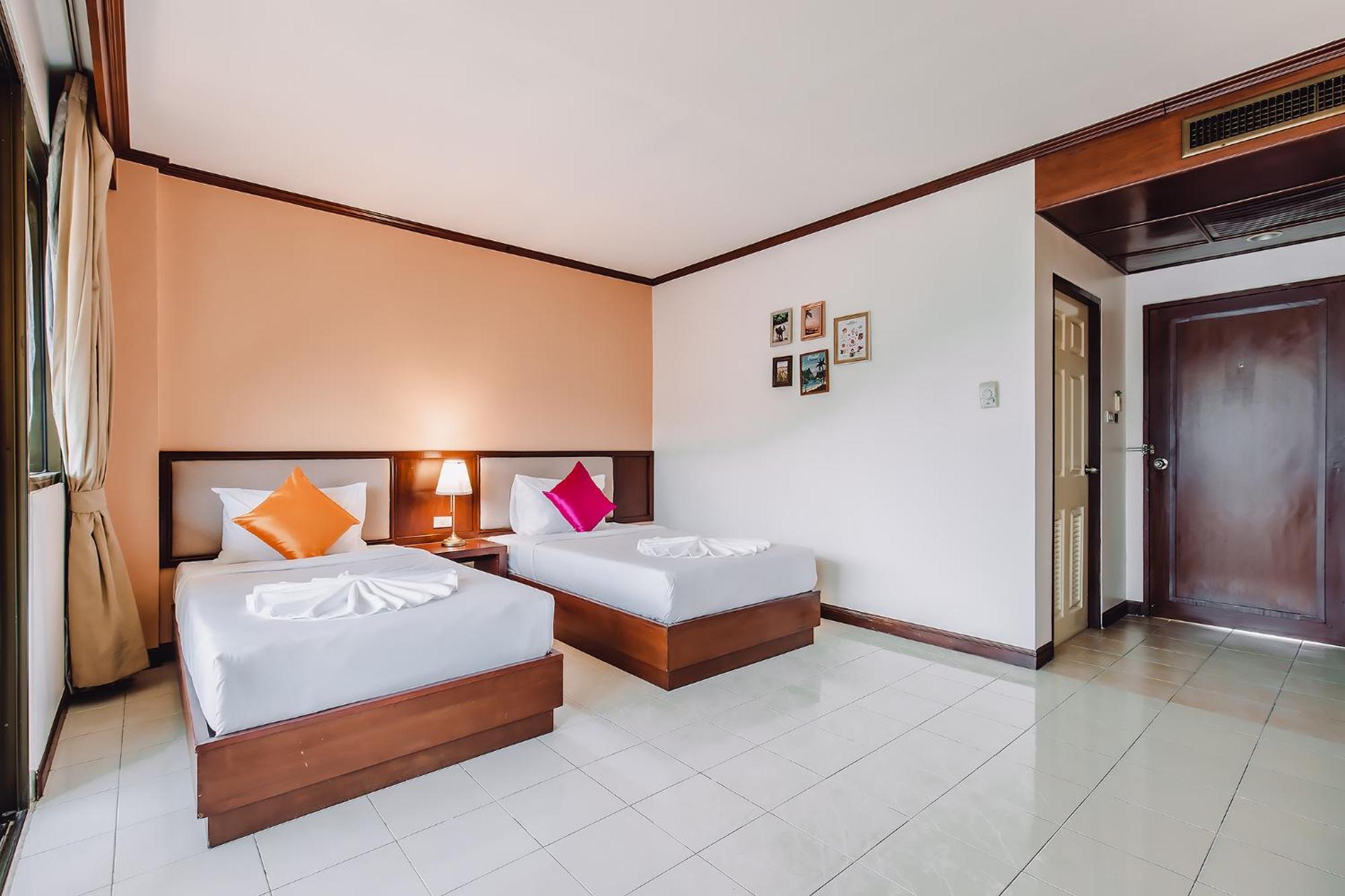 Bauman-Ville Hotel Patong Dış mekan fotoğraf